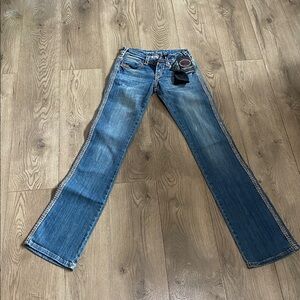 Cowgirl Tuff Women's Boot Cut Jeans - Classic Blue